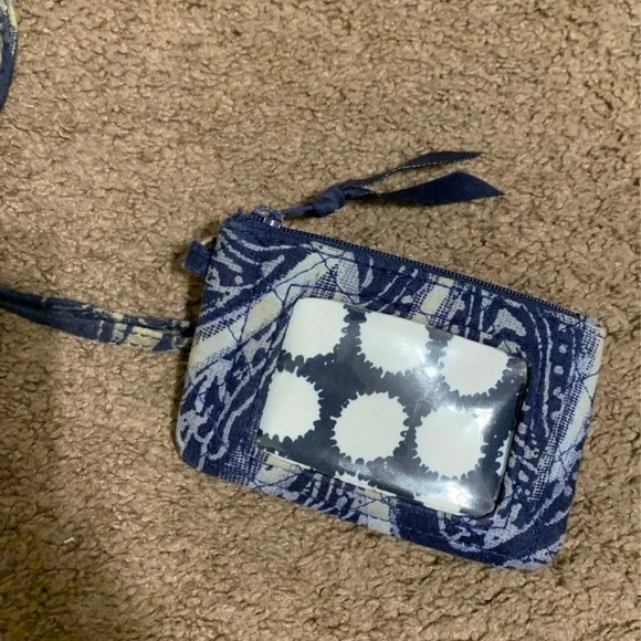 ID lanyard - Picture 3 of 3